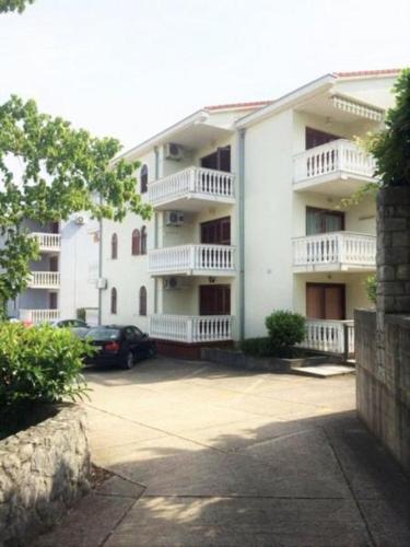  Apartment Alma, Unterkunft in Vantačići