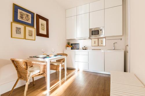 Sevilla Home Center Suites 3