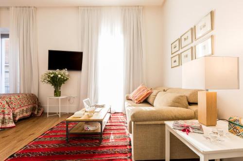 Sevilla Home Center Suites, Sevilla (Foto 10)