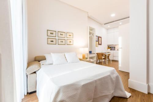 Sevilla Home Center Suites, Sevilla (Foto 8)