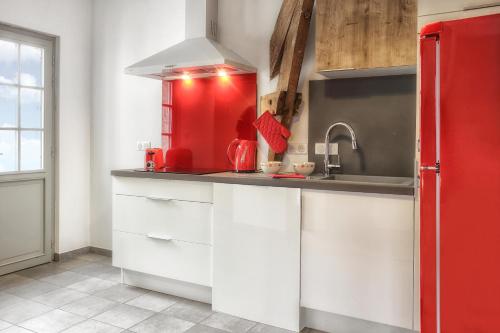 Instalaciones, Les toits de Lascaux in Montignac