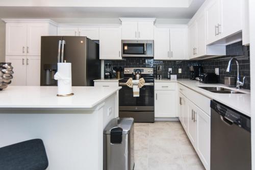 Beautiful Apartment at Storey Lake (272975) - image 7