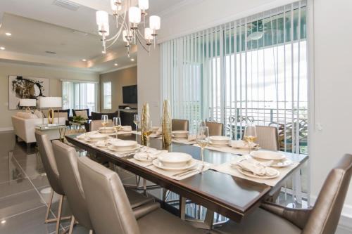 Deluxe Apartment at Storey Lake only 10 minutes from Disney SL4751-402