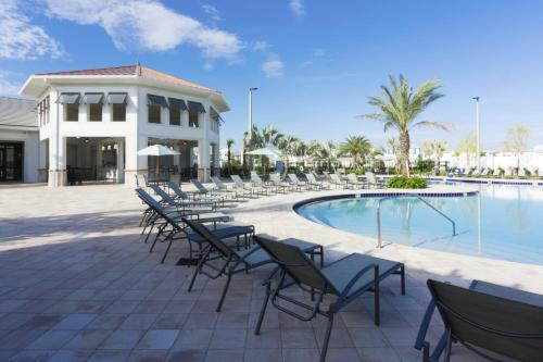 Dream Vacation Home Close to Disney SL4906 - image 7