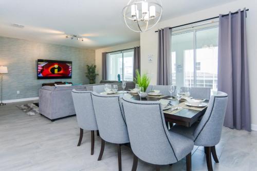 Amazing Vacation Single Home with private pool CG1593 - image 2
