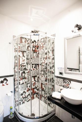 Trevi & Pantheon Design Rooms - image 5