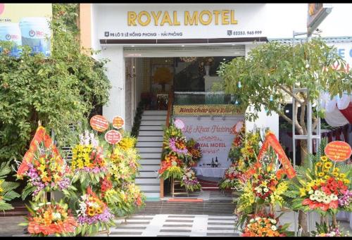 Royal Hotel photo