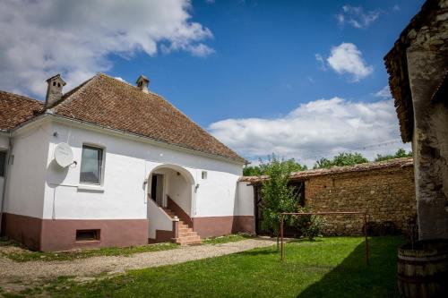 casa din barcut - Accommodation - Bărcuţ