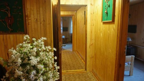 薩勒克旅館 (Salako sveciu namai) in 薩拉卡斯