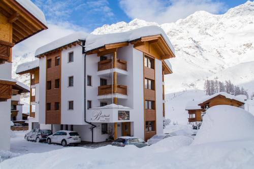 Alpshotel Bergland, Pension in Pfelders bei Stuls