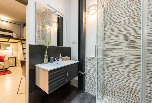 Moderno Apartamento en Lavapiés, Madrid (fotografie 8)
