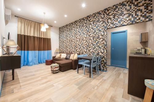 Rainbow Suite – Cassino, NH