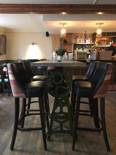 White Hart Inn - image 12