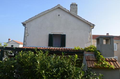  Holiday Home Rita in Molat