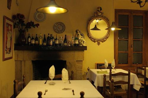 Étterem, Hostal Esmeralda in Comillas