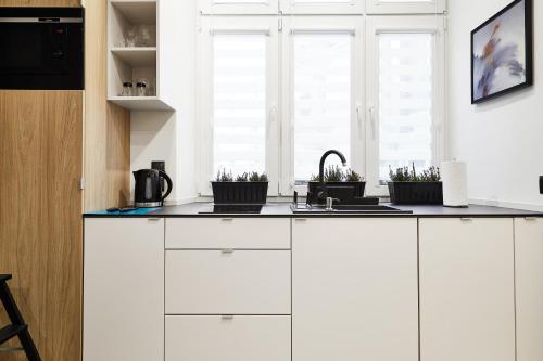 Compact Studios Słowackiego Avenue Room Type - Studio Apartment