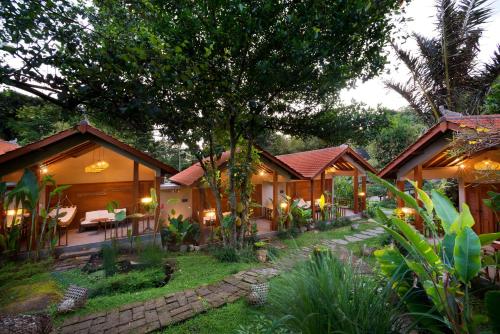 Kalapa Resort And Spa