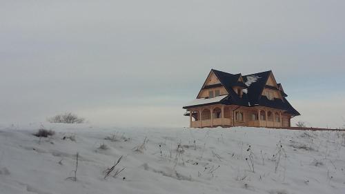 Dom z widokiem na Wierchy. Traditional folk house