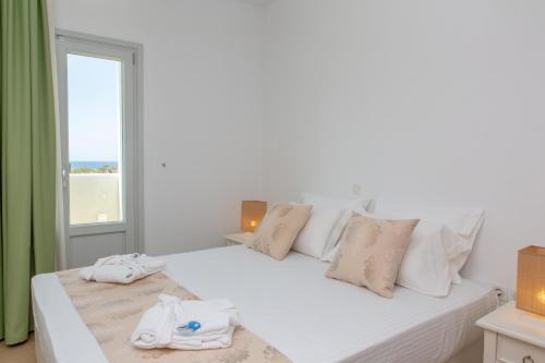 Sun and Moon Villas - image 7