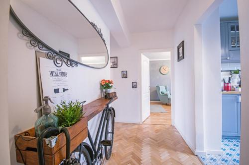 Downtown Wonder Apartament - image 10