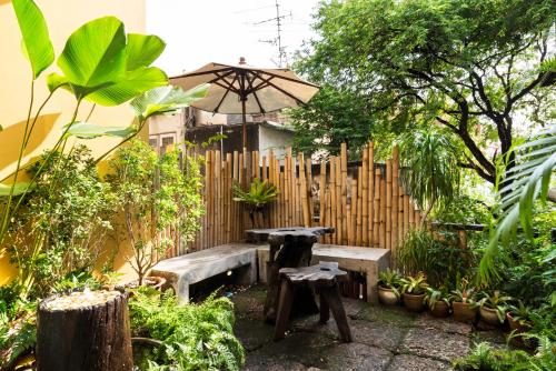 Hage, NapPark Hostel in Khaosan