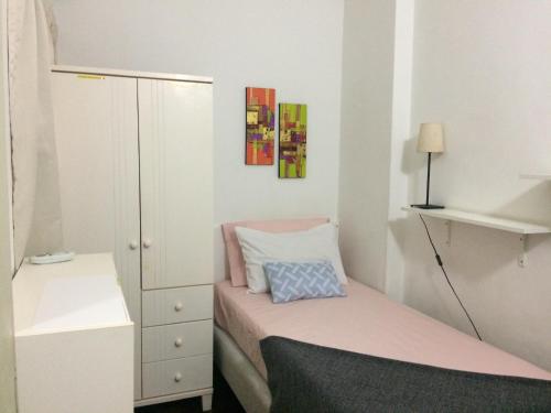 A Little Cozy Room in Suria Kipark Homestay - image 10