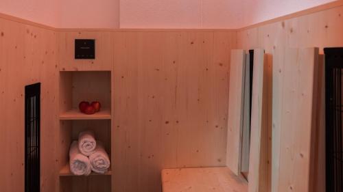 Toplice, Nauers in Kappl