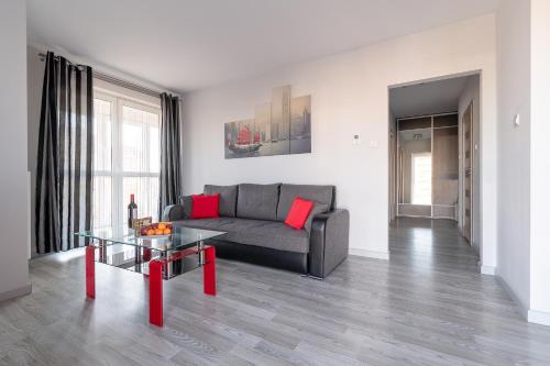 Metropolia Business Deluxe APT, AC, WiFi, Parking, FV, Warsaw