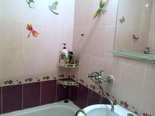 Apartment on Esenina 40