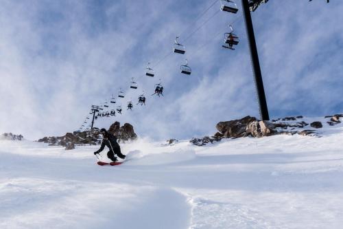 Val D'Isere #35 Condo - image 3