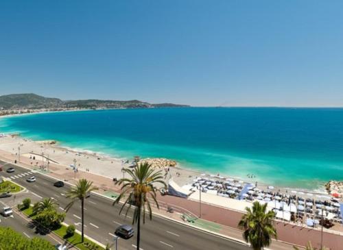 Beachfront apartment Promenade Des Anglais