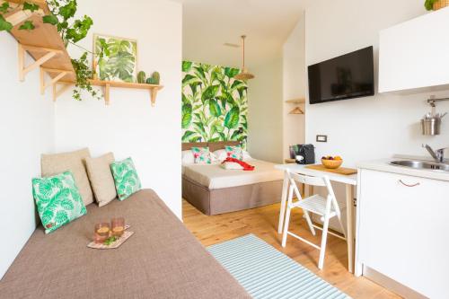 Duomo Views, Light, Jungle-inspired Studio with Terrace, Milán (foto 4)