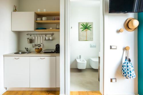 Tropical Micro Studio with Terrace and Duomo Views, Milán (fotografie 7)