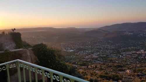 Maison La Bugadiere gîte à louer Cabris
