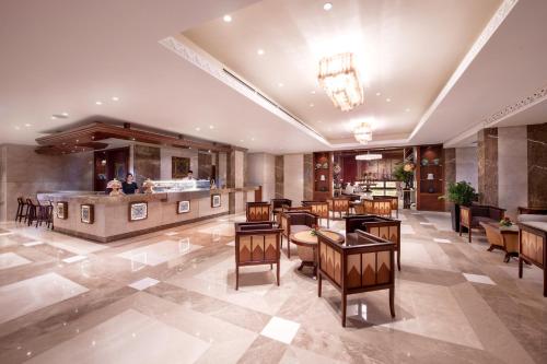 Restaurant, Stella Di Mare Dubai Marina Hotel in Dubai Marina