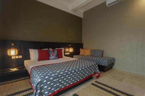 Deluxe Triple Room image 4