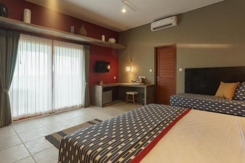 Suite with Sea View image 9