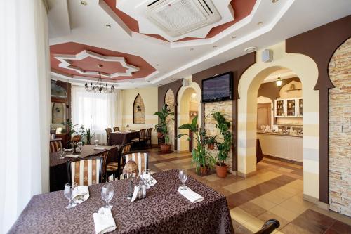 Guest House Faraon - image 8