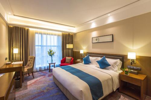 room detail thumbnail 0