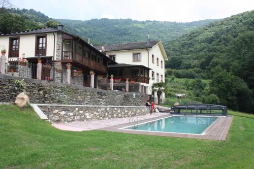  Casa Agudín, Pension in Berguño