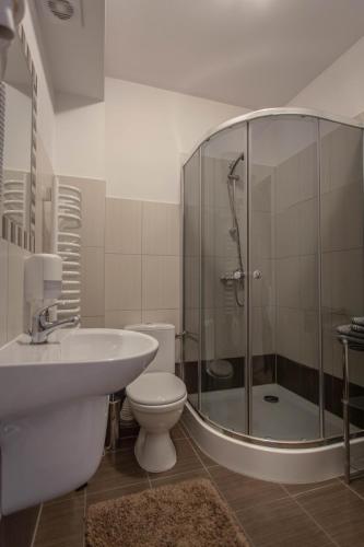 Gościniec i Herbaciarnia Pod Złotą Łyżwą - image 10