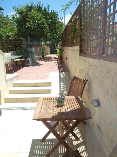  Stylish Home in Panormos