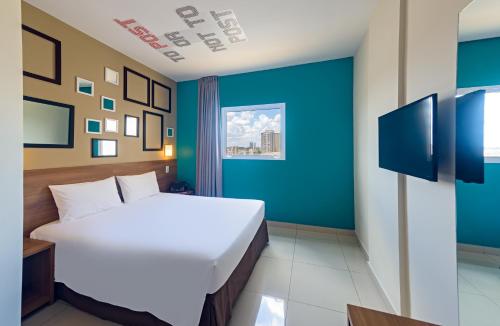 ibis Styles Ribeirao Preto Braz Olaia Arco Hotel Ribeirão Preto II is conveniently located in the popular Ribeirao Preto area. The hotel offers a high standard of service and amenities to suit the individual needs of all travelers. To be