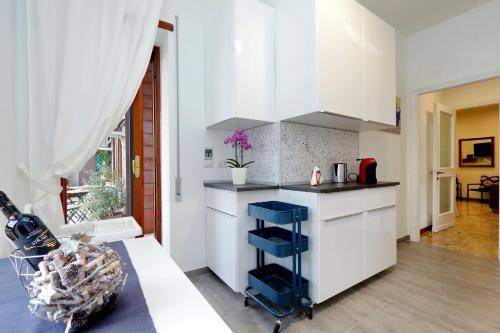 YCH-TRASTEVERE cozy flat for 8 people, Рим (фото 8)