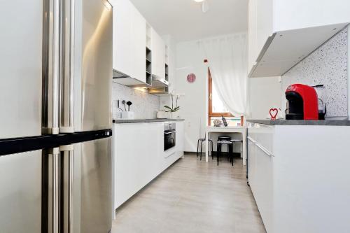 YCH-TRASTEVERE cozy flat for 8 people, Рим (фото 5)