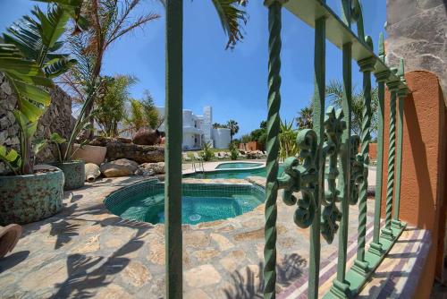 Apartamentos Turisticos Bahia De Trafalgar - 수영장