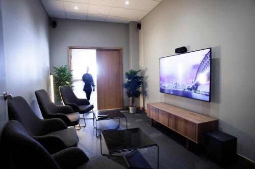The Studio Hotel - image 3