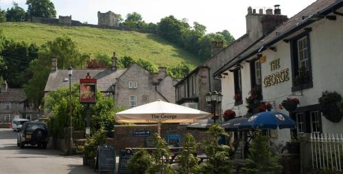 The George Inn - Accommodation - Castleton