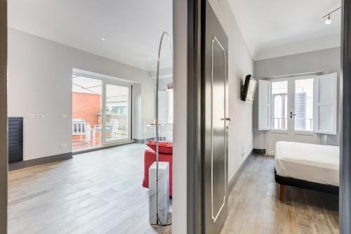 Trevi area Penthouse, Rome (photo 8)