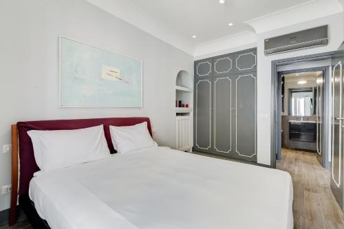 Trevi area Penthouse, Rome (photo 3)
